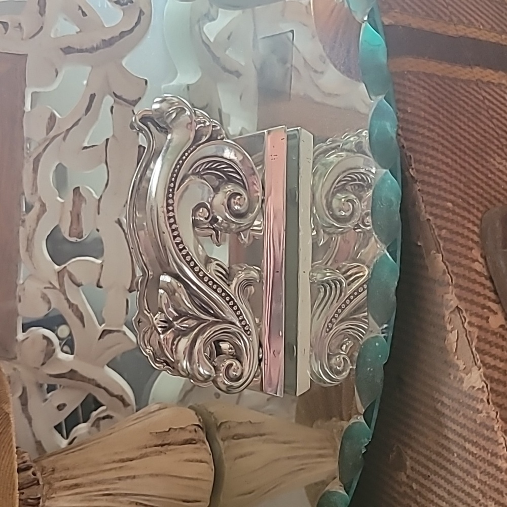 Brighton Scroll Business Card Holder